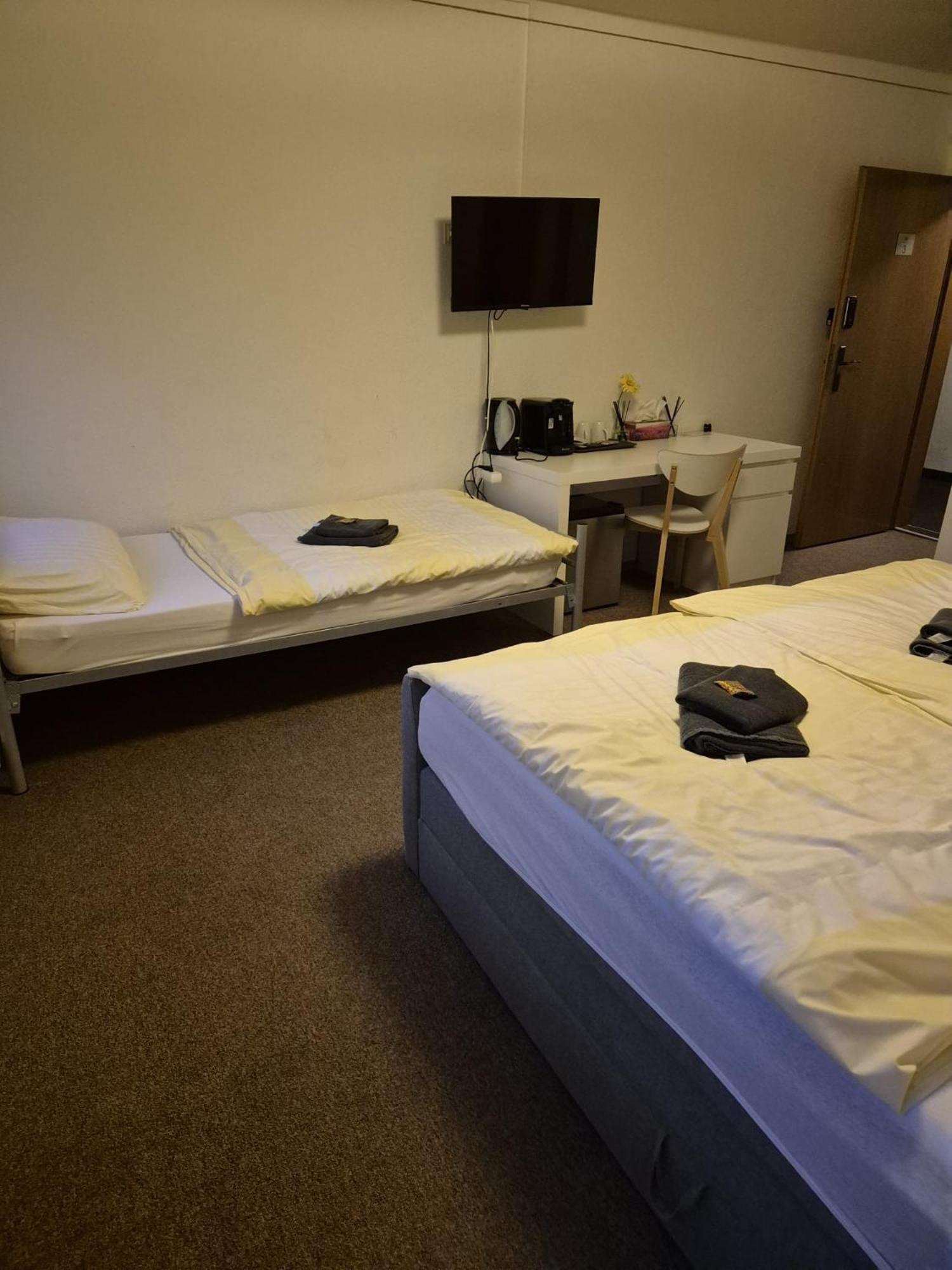 Hotel Garni Krone Senden  Bagian luar foto